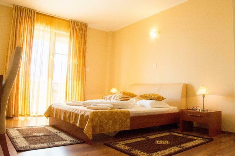 Vila Noa 호텔 Năvodari 외부 사진